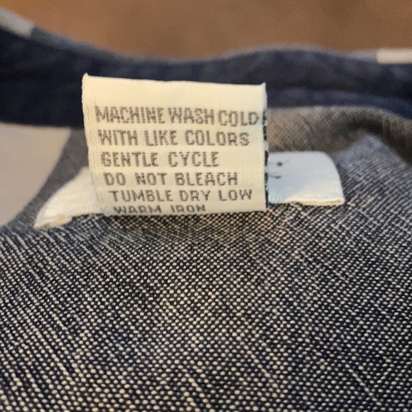 Christopher & Banks Women’s 100% cotton button shirt - Picture 5 of 6